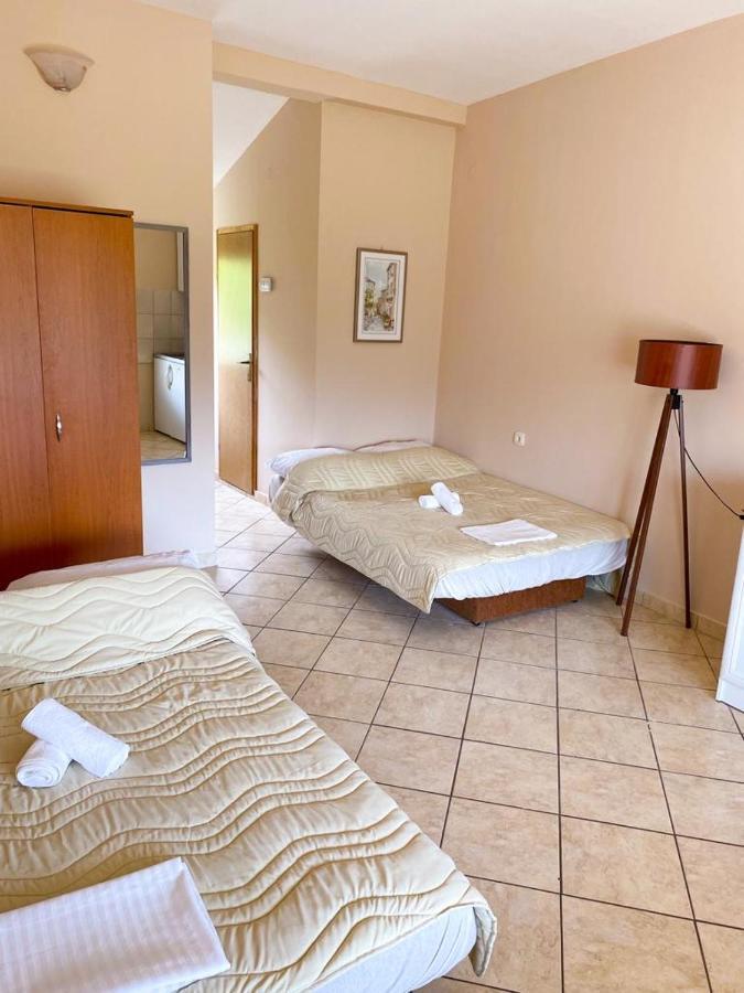 Apartments Rade Bigovo Tivat Bagian luar foto
