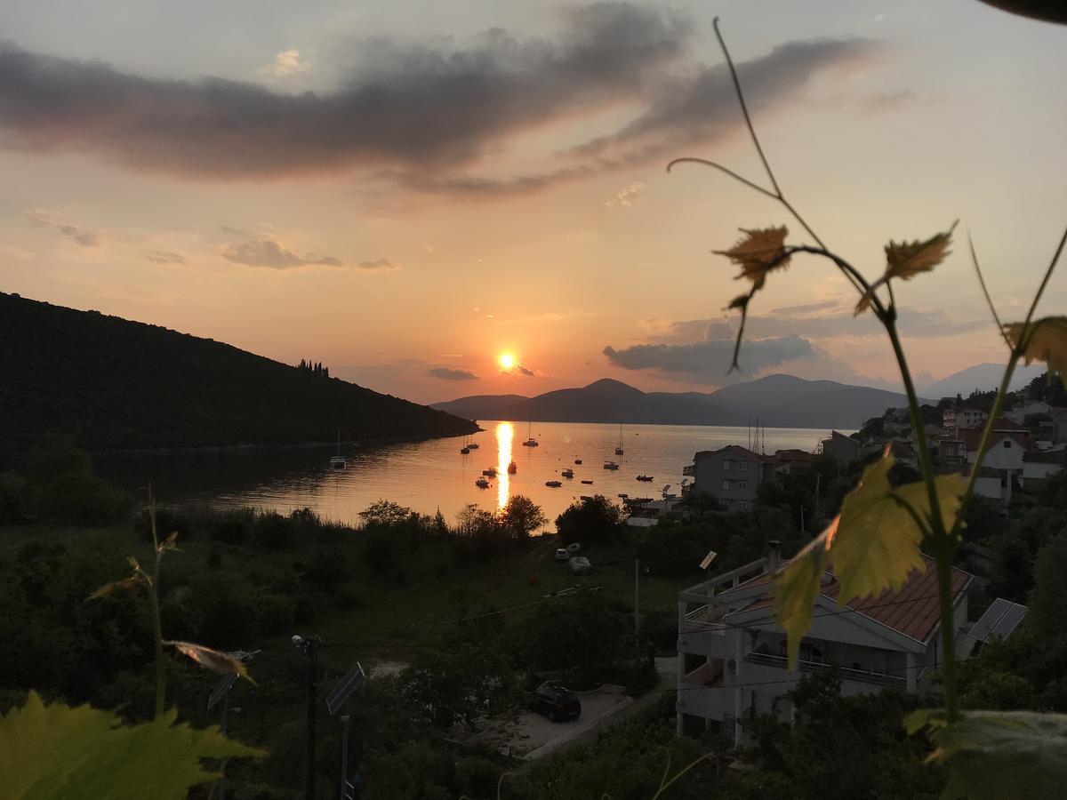 Apartments Rade Bigovo Tivat Bagian luar foto