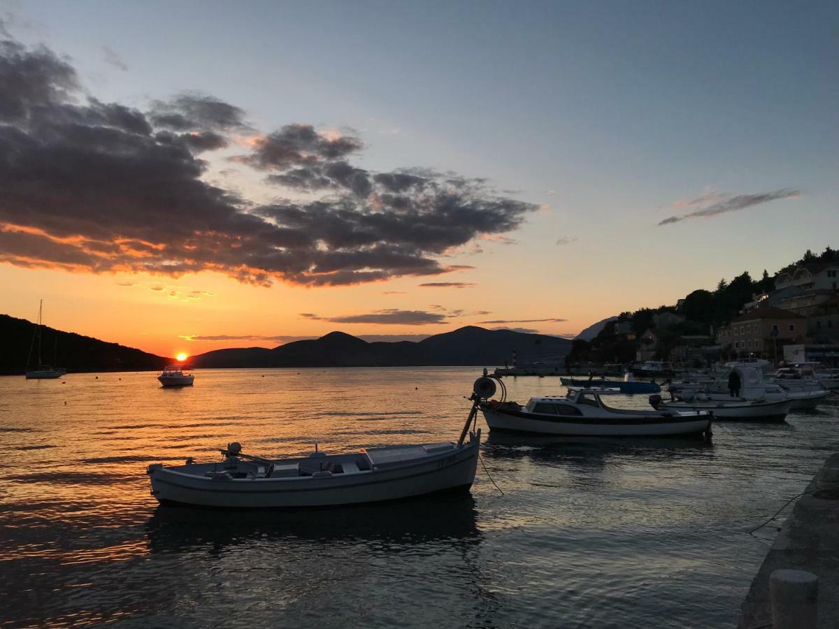Apartments Rade Bigovo Tivat Bagian luar foto