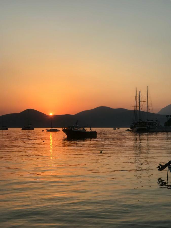 Apartments Rade Bigovo Tivat Bagian luar foto